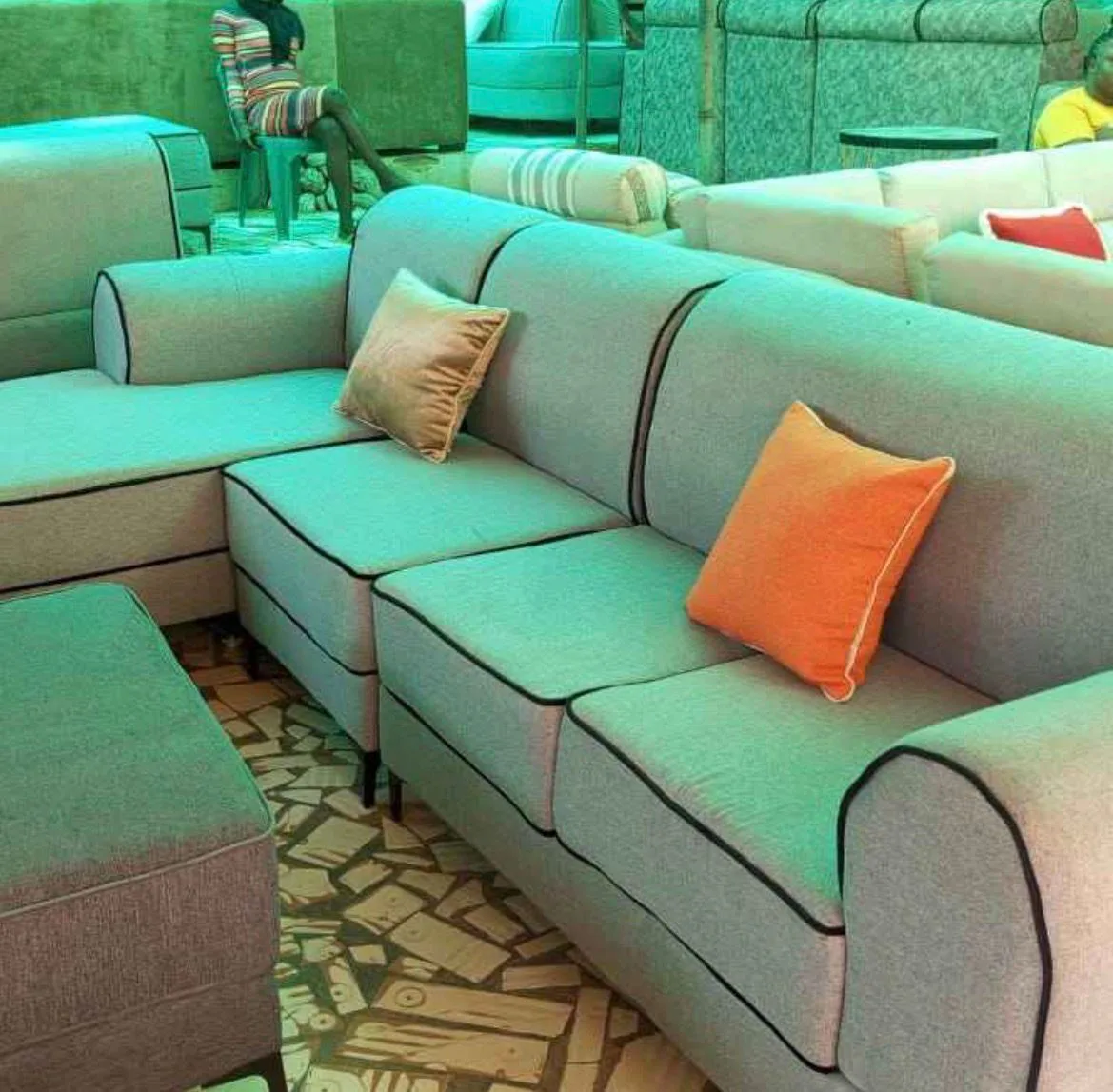 Wisdom business HUB — shop logo