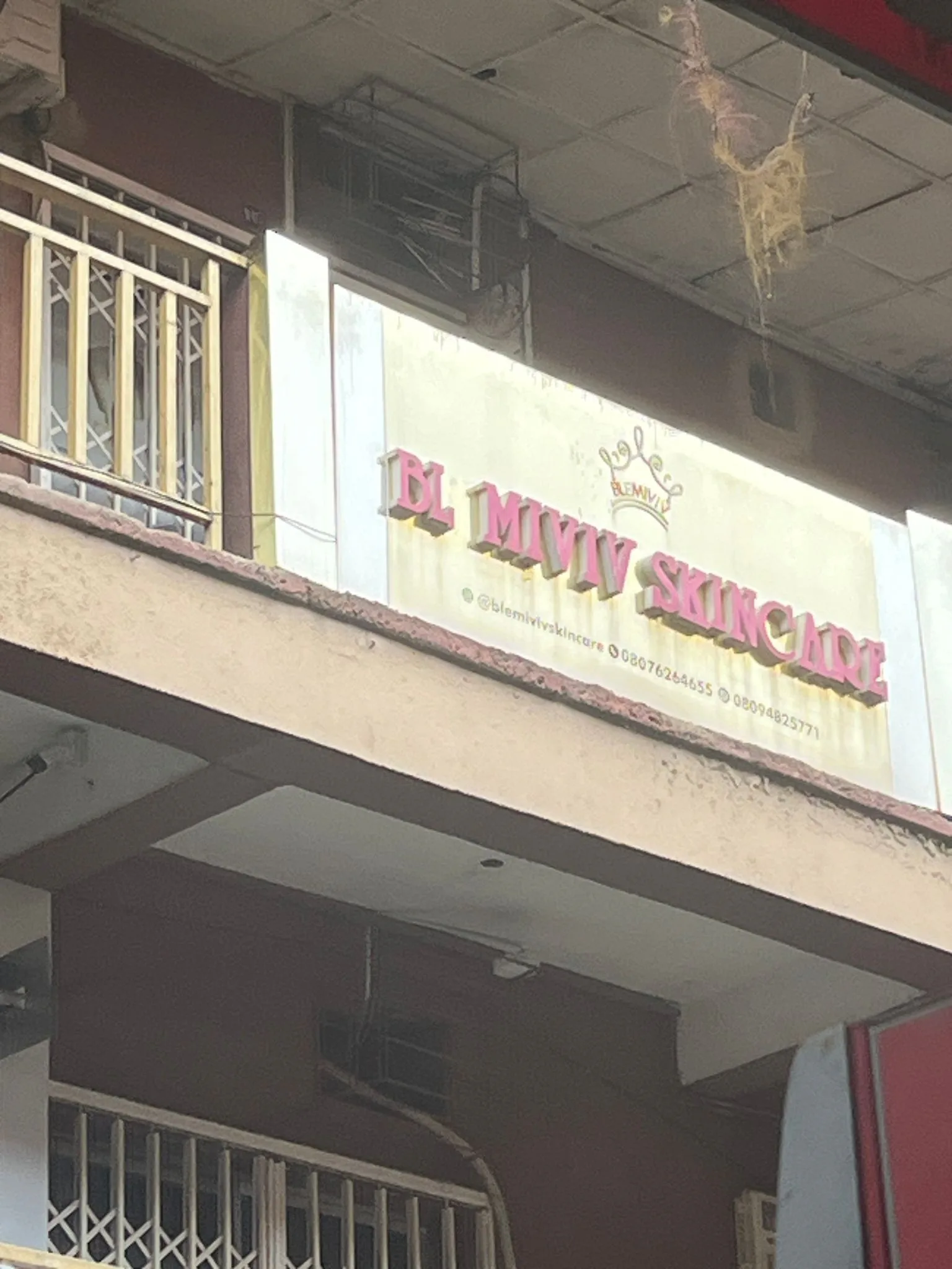 BL MVIN — shop logo