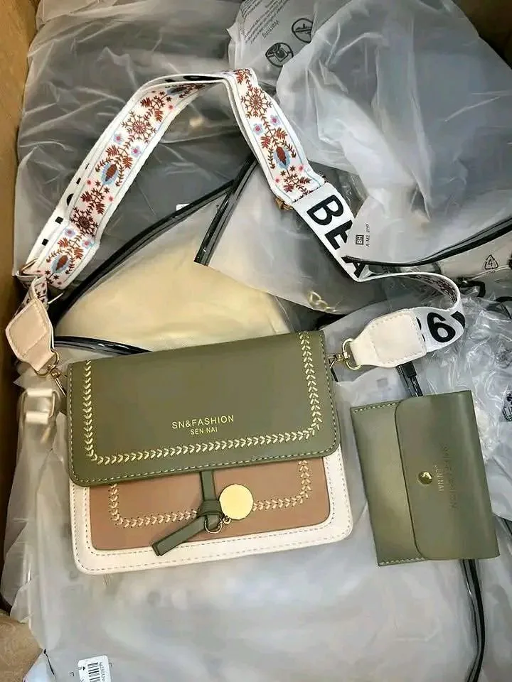 Helen store — shop logo