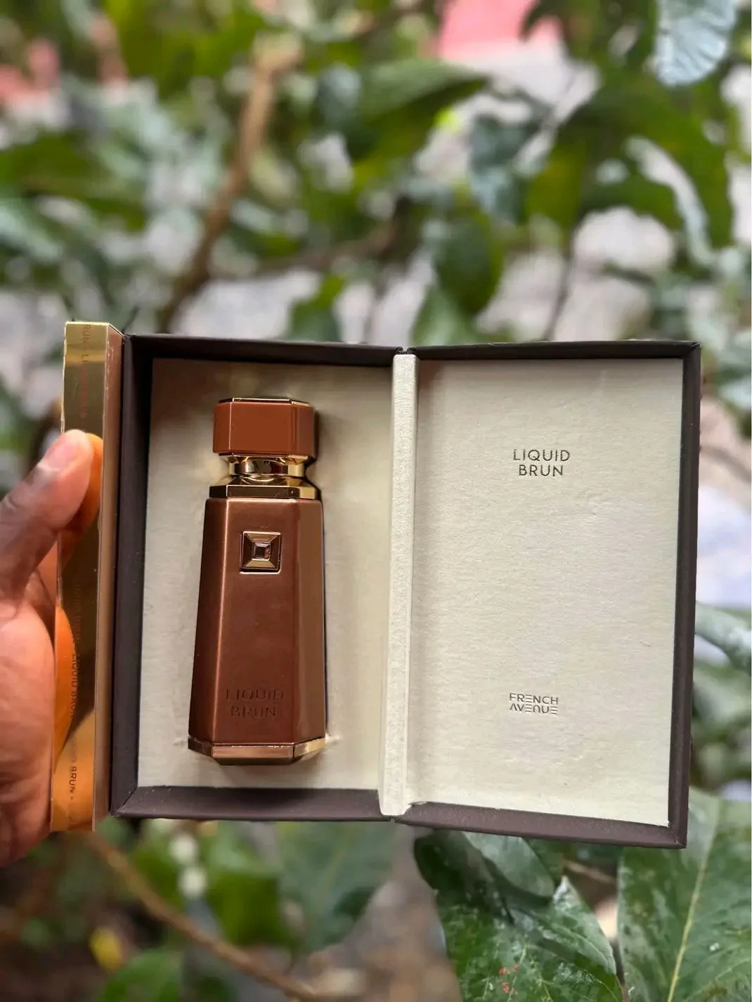 D fragrance — shop logo