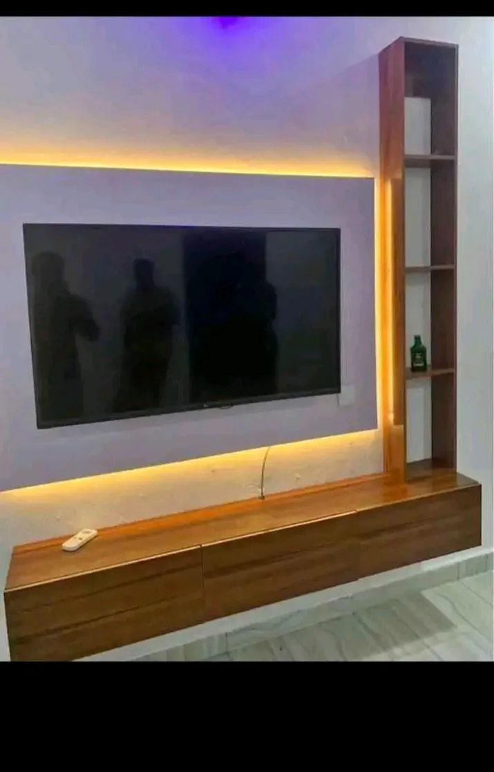 Perter furniture — shop logo