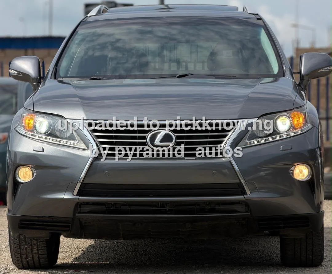Pyramid autos — shop cover photo