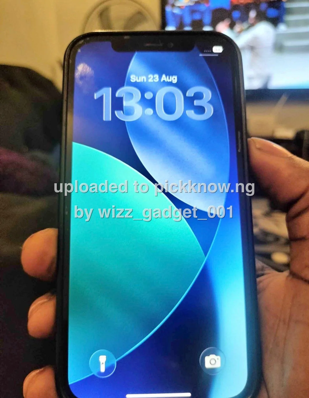 Wizz gadget 001 — shop cover photo