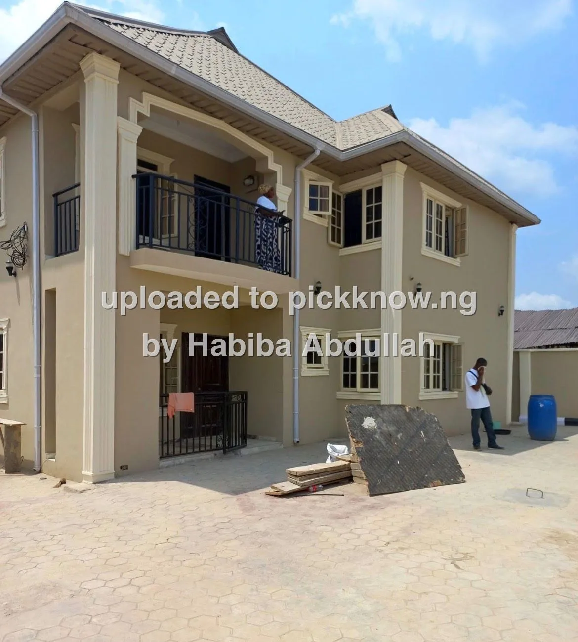 Habiba Abdullah — shop cover photo
